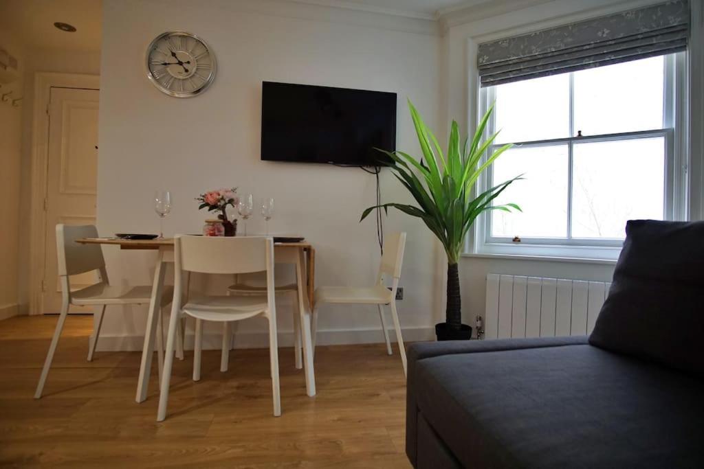 Notting Hill - Portobello Road Lux Home F7 ลอนดอน ภายนอก รูปภาพ